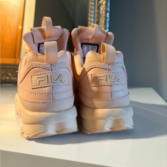 Fila Peach Sneakers - Picture 3 of 5